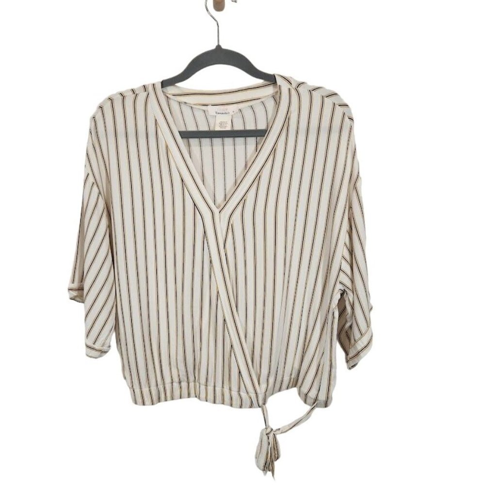 Urban Romantics Striped‎ Drop Shoulder Sleeve Blouse in White - Size Medium